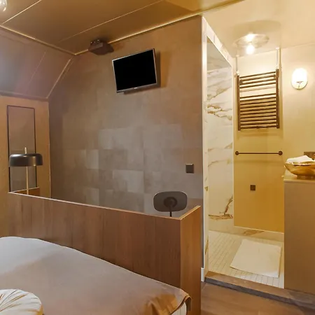 In With Sauna Retreat בית נופש זלהם